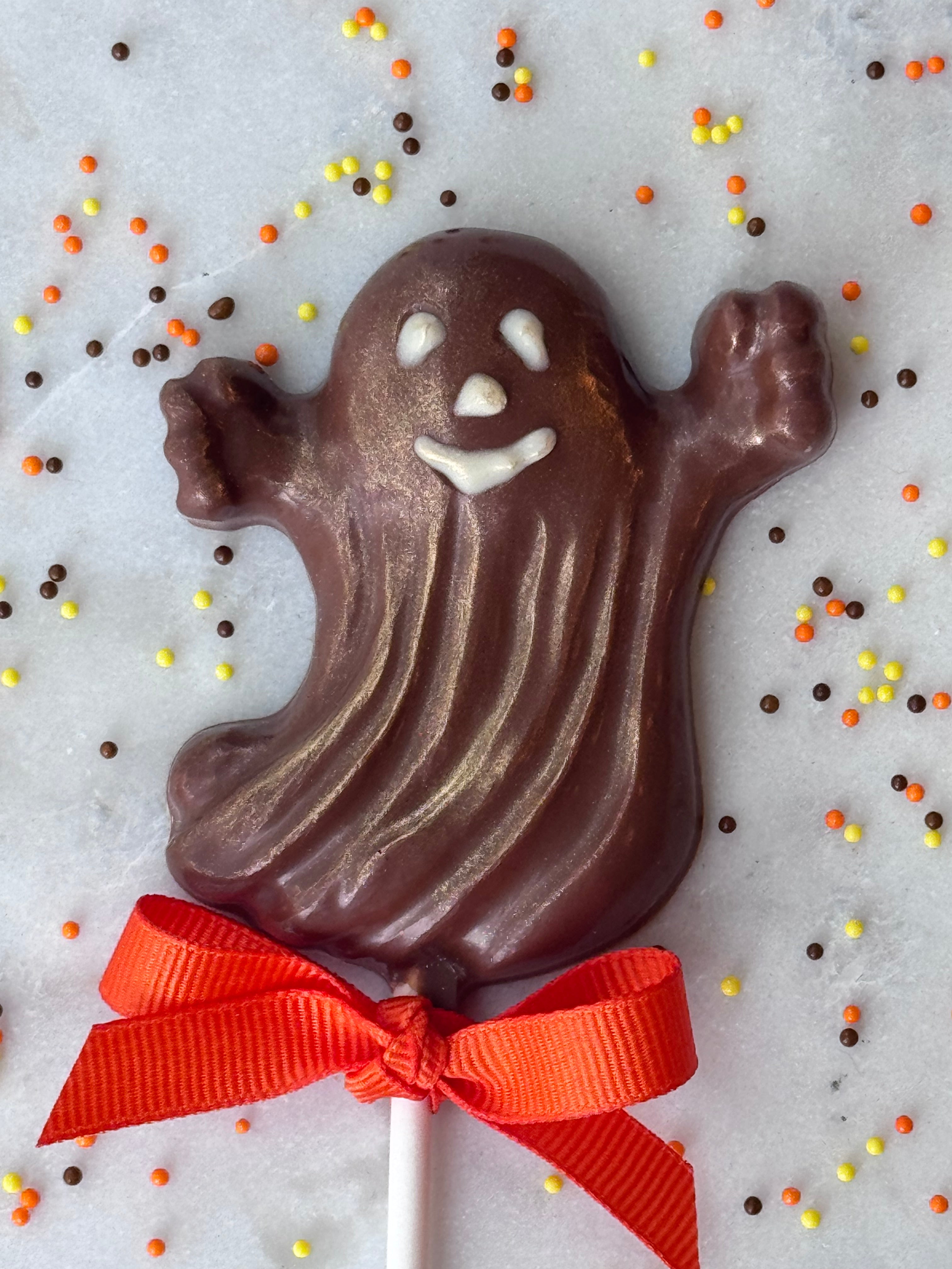 Chocolate ghost lollipop