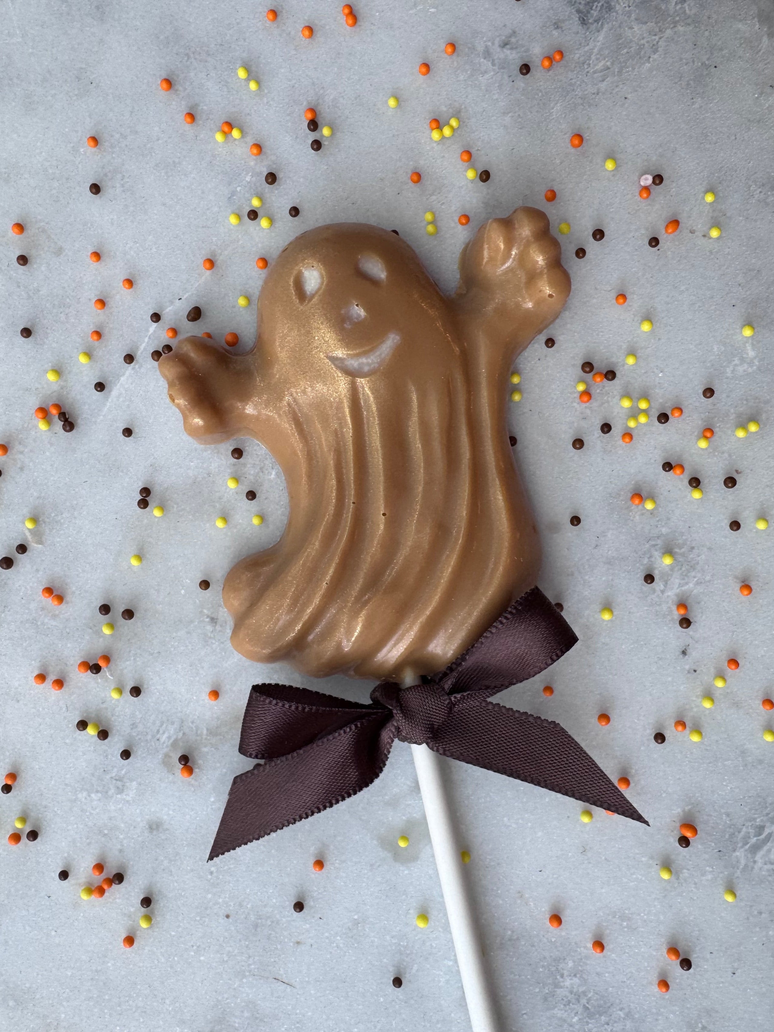Chocolate ghost lollipop